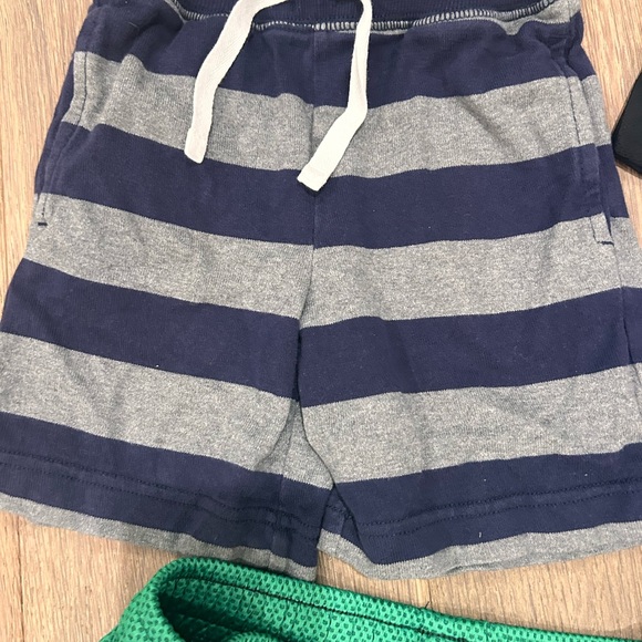 Hanna Andersson boys bundle excellent condition - Picture 4 of 8